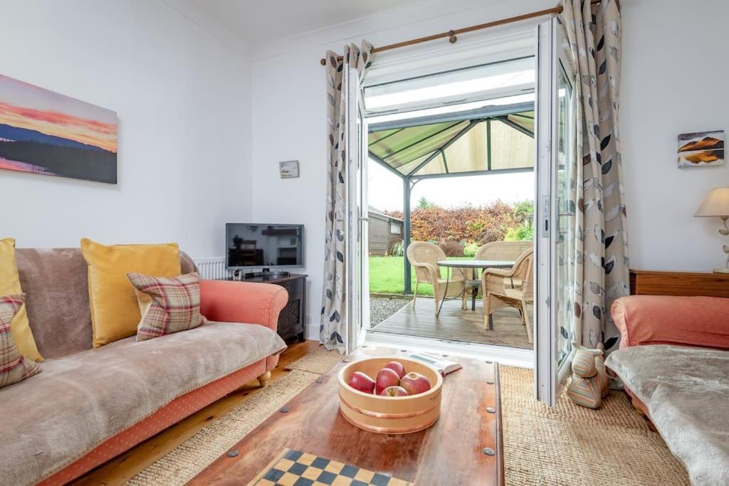 Heather Cottage, 2 Bedroom In Comrie Kültér fotó
