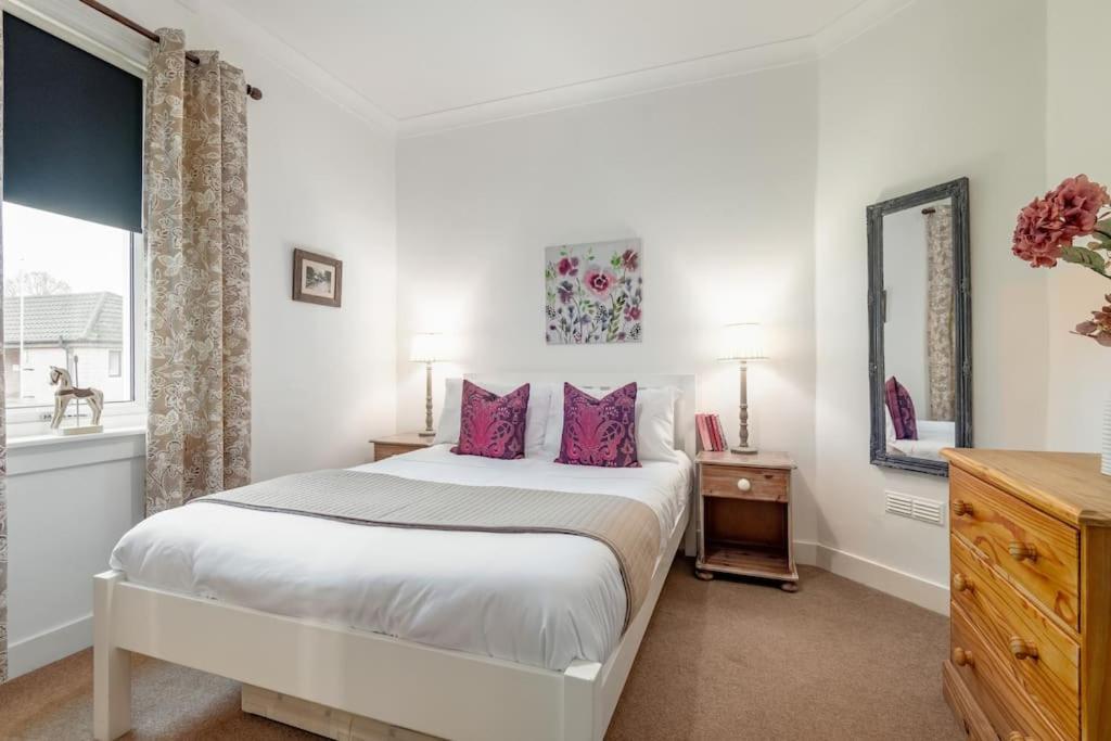 Heather Cottage, 2 Bedroom In Comrie Kültér fotó