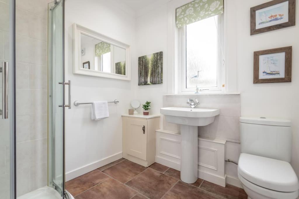 Heather Cottage, 2 Bedroom In Comrie Kültér fotó