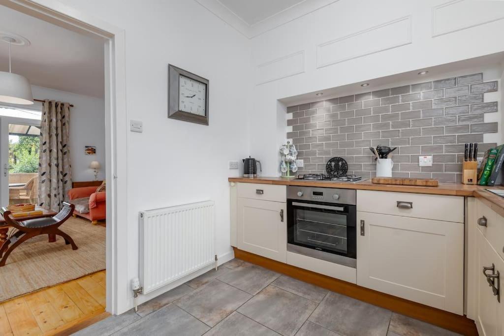 Heather Cottage, 2 Bedroom In Comrie Kültér fotó